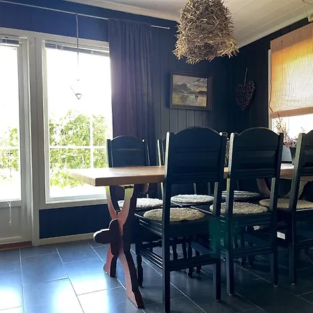 Revehiet - 3 Bedroom In The Center Of *