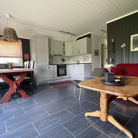 Revehiet - 3 Bedroom In The Center Of *